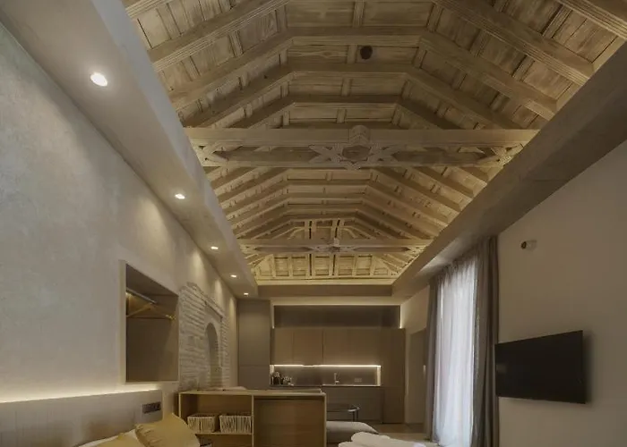 Patios Del Panuelo *