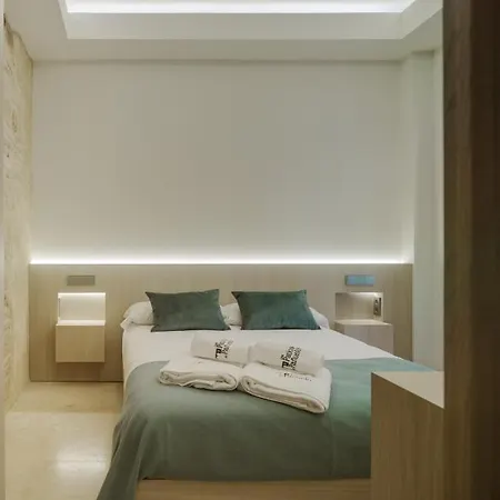 Patios Del Panuelo Апартаменты *